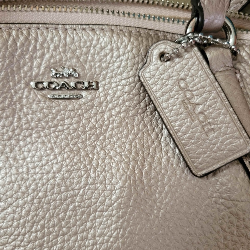 Coach Mini Kelsey In Metalic Gold Pebbled Leather - Picture 3 of 10
